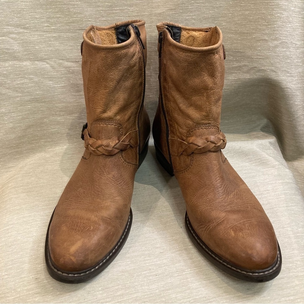 PAUL GREEN Sz 8.5 Distressed Braided Buckle Zipper Closure Leather Boots